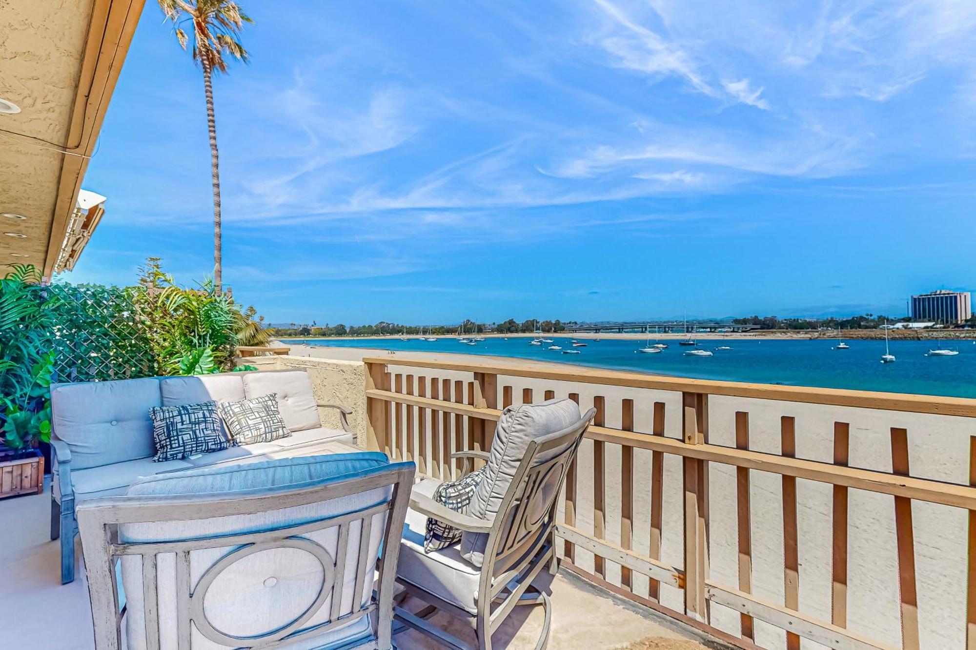 Bayside Retreat * San Diego